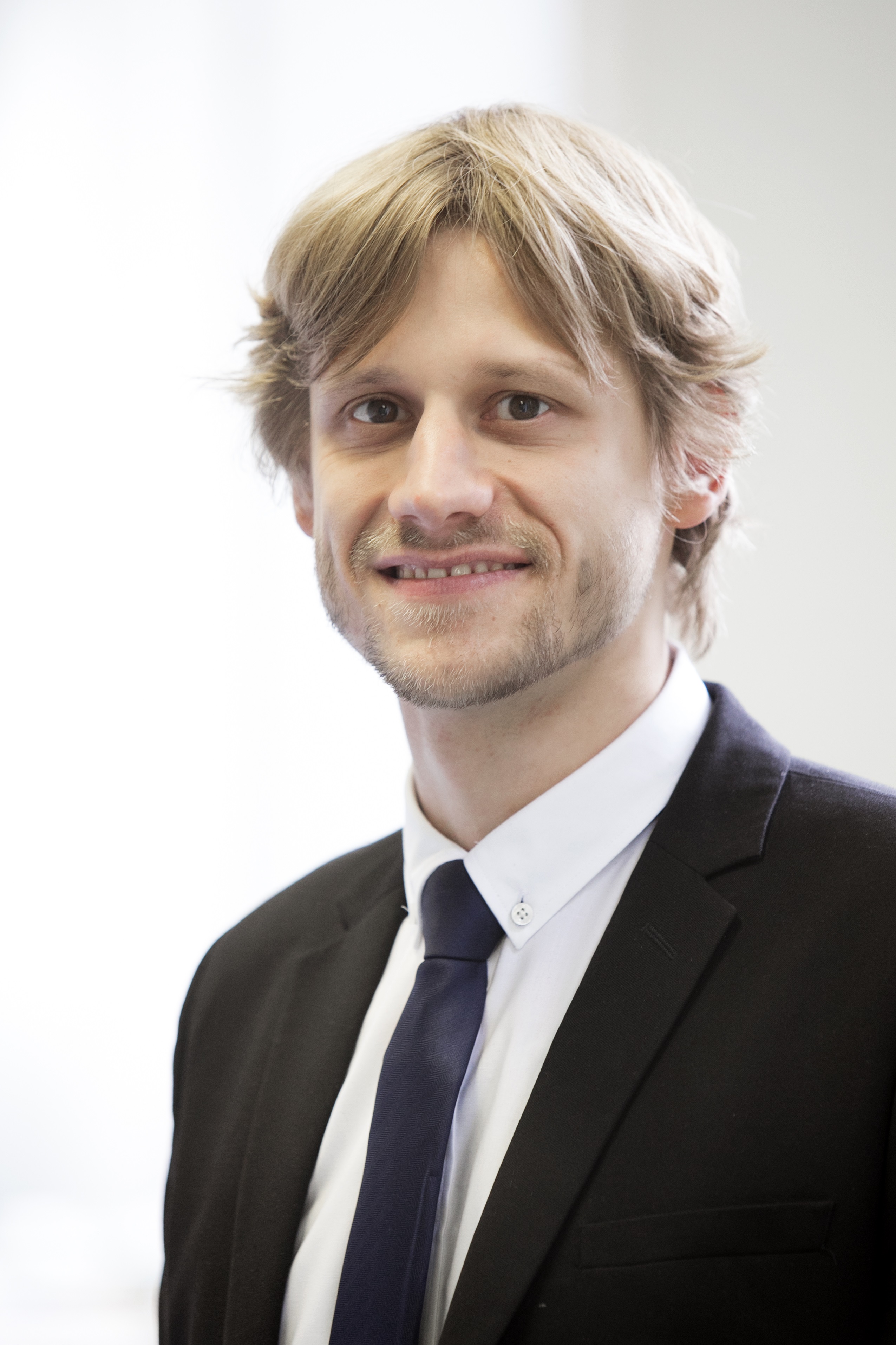 David E. Langer (geb. Stakic)